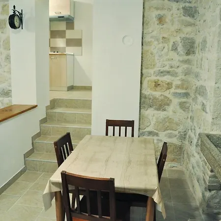 By The Sea Veli Rat, Dugi Otok - 15006 Apartment *